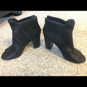 American Eagle peep toe booties size 7 1/2.  NWT